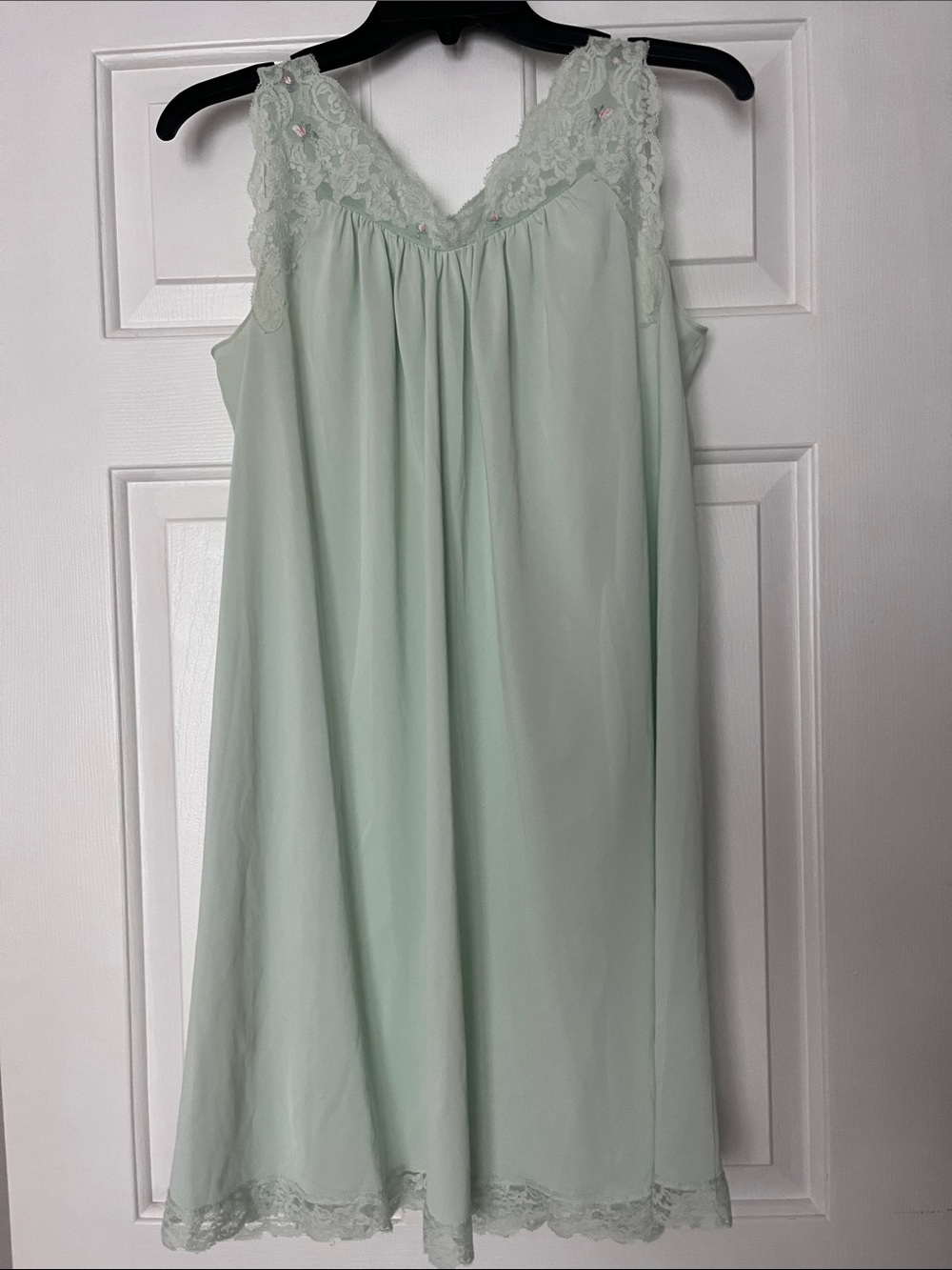 Vintage SHADOWLINE Seafoam Nylon Sheer Nightgown Floral Embroidery Lace Babydoll